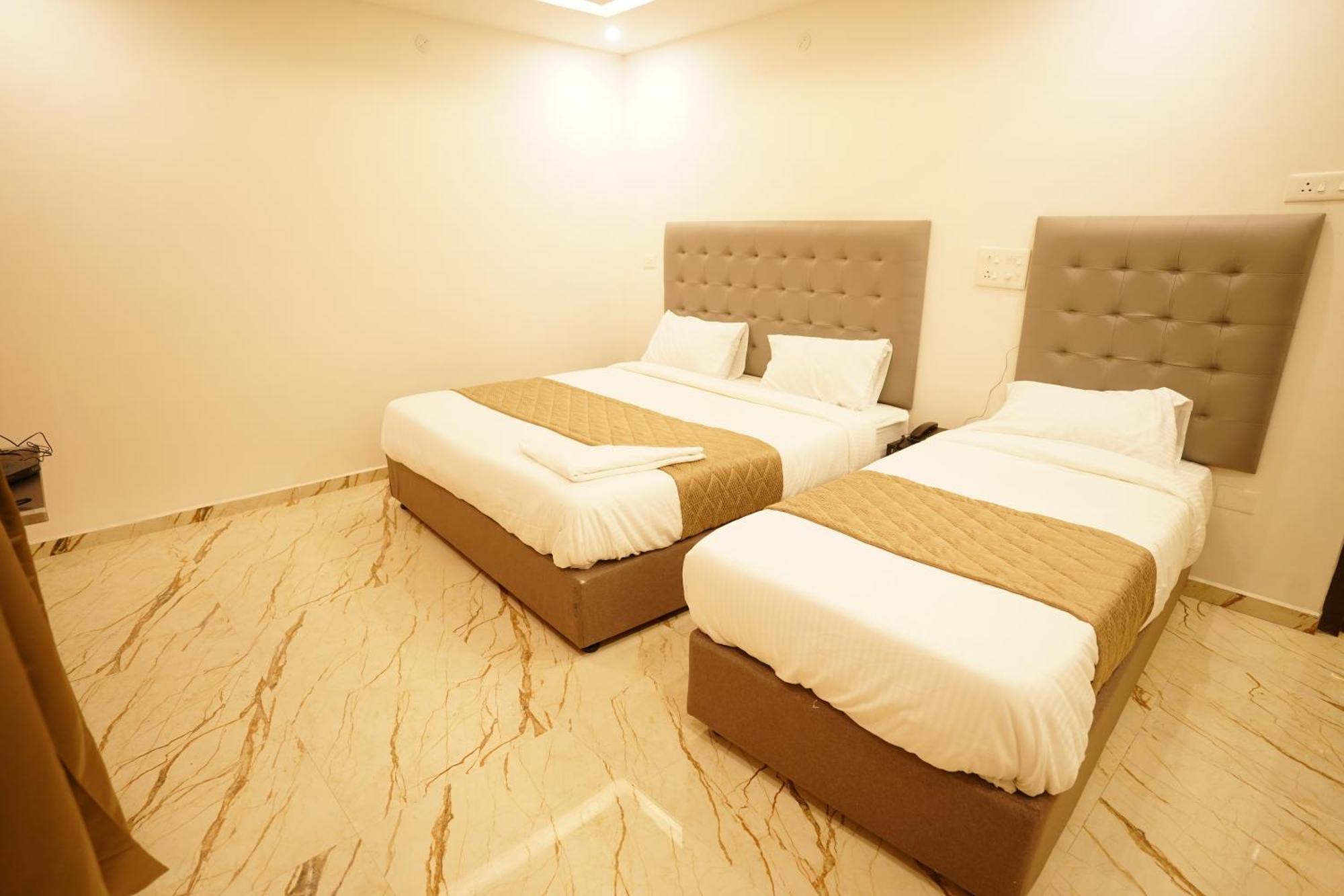 Hotel Vilvaas มทุราย ภายนอก รูปภาพ